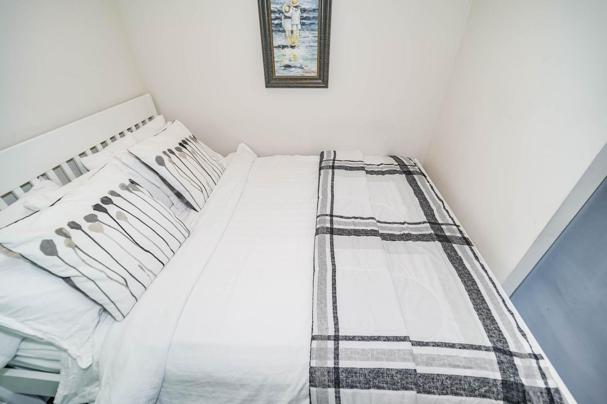 Chol Furnished Suites Heart Of Downtown Toronto, 2 Beds, Free Parking, Cn Tower View 外观 照片
