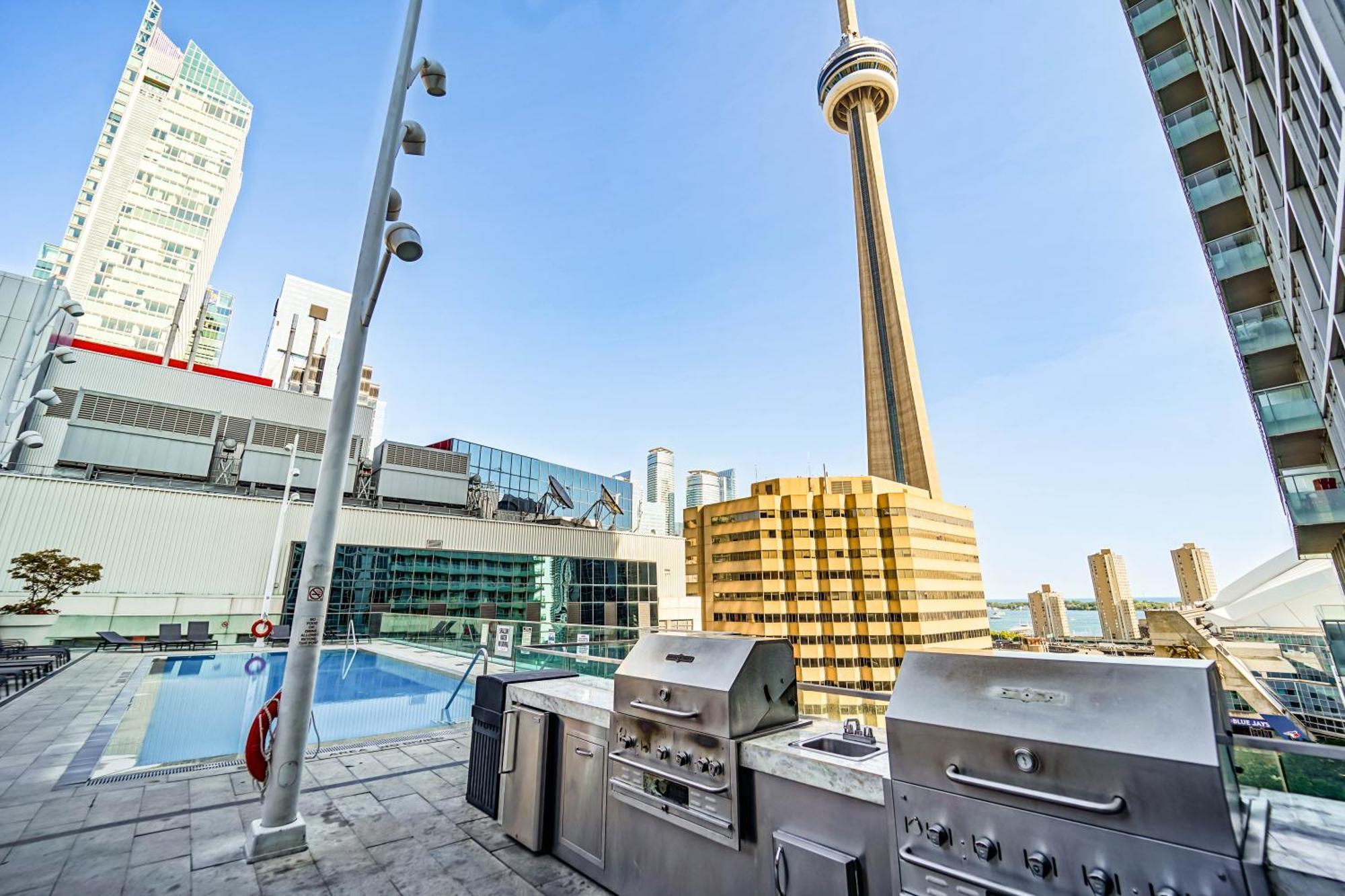 Chol Furnished Suites Heart Of Downtown Toronto, 2 Beds, Free Parking, Cn Tower View 外观 照片