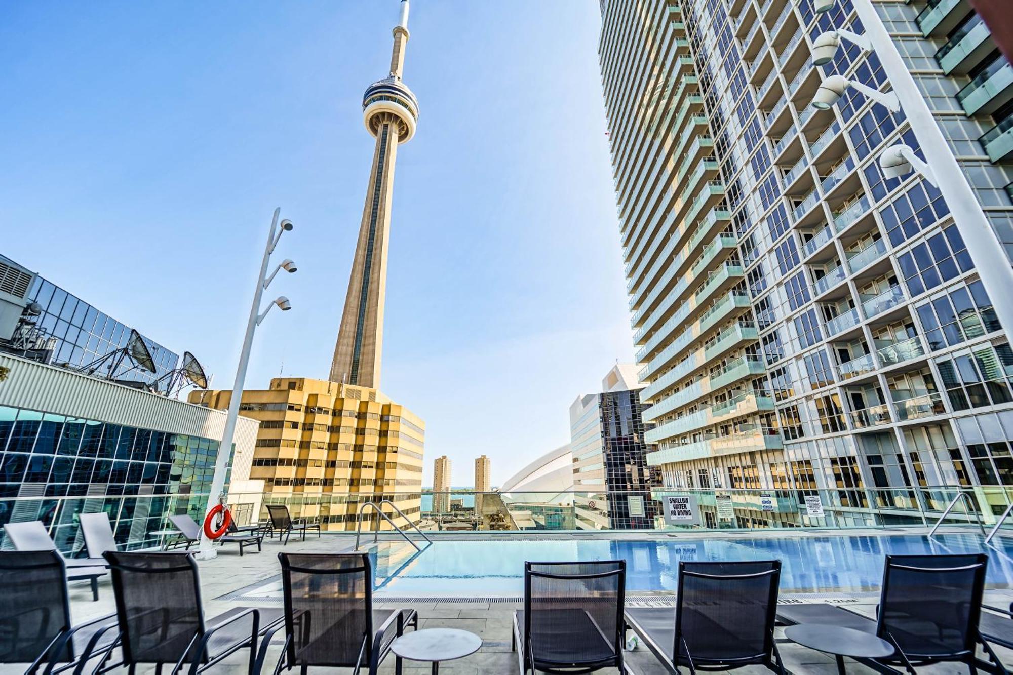 Chol Furnished Suites Heart Of Downtown Toronto, 2 Beds, Free Parking, Cn Tower View 外观 照片